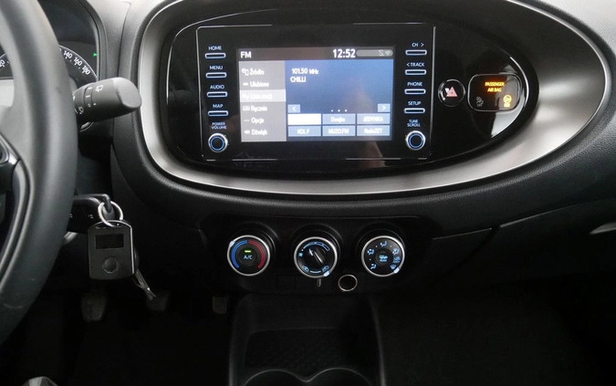 Toyota Aygo X cena 61899 przebieg: 37729, rok produkcji 2022 z Mieszkowice małe 154